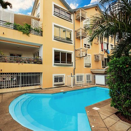 Jade - Appt 2 Chb - 4 Personnes - A 200 M Du Lagon De Saint-Pierre - Residence Avec Belle Piscine Et Parking Prive - Sur Le Front De Mer Et A 2 Pas Du Centre-Ville De St-Pierre Eksteriør billede